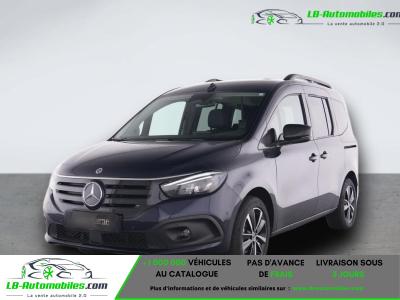 Mercedes EQT 200